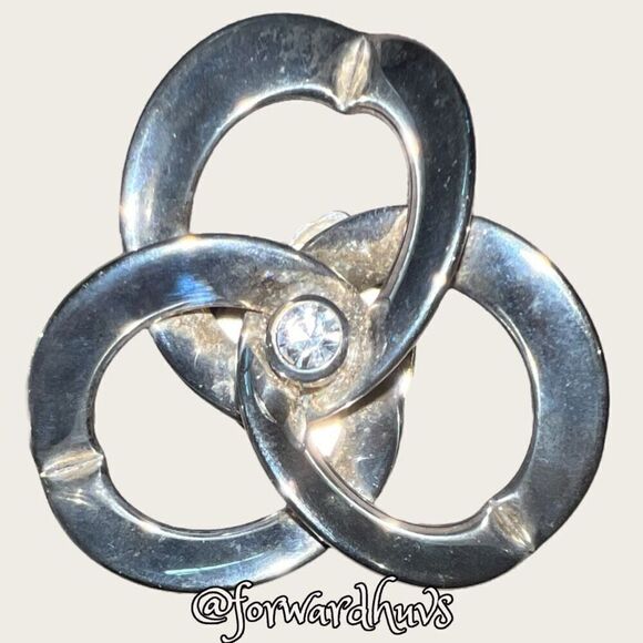 Large Vintage Silver Tone Clip on Earrings - Picture 5 of 11